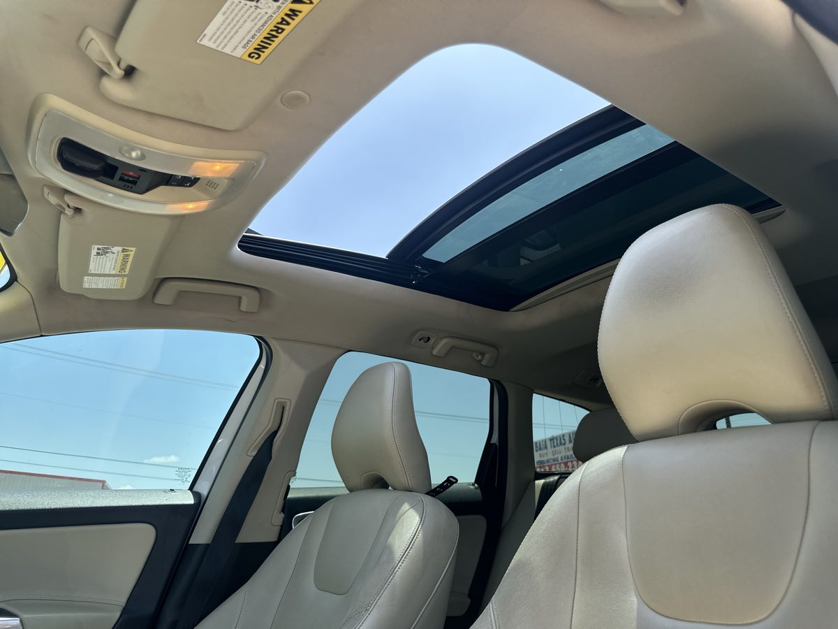 2016 Volvo XC60 Premier - Photo 13