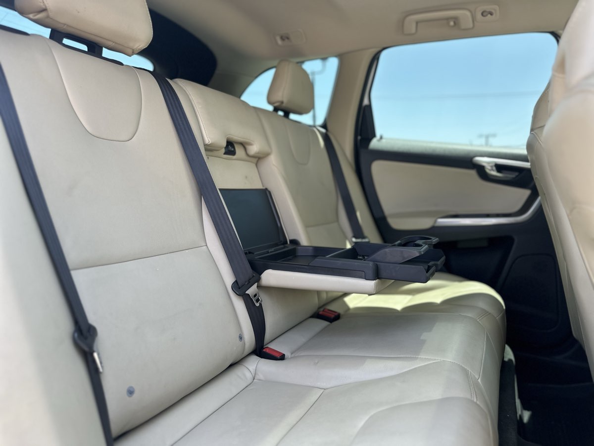 2016 Volvo XC60 Premier - Photo 18