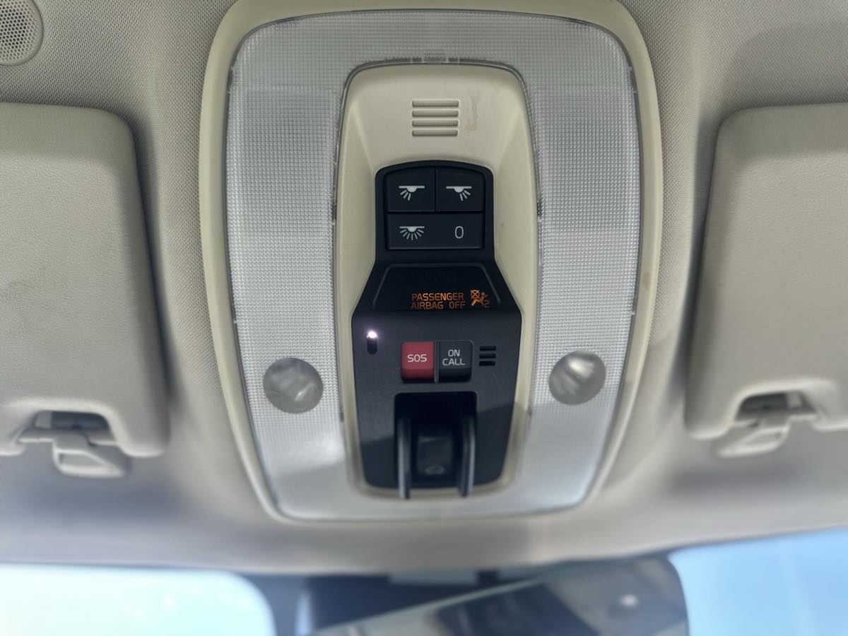 2016 Volvo XC60 Premier - Photo 24