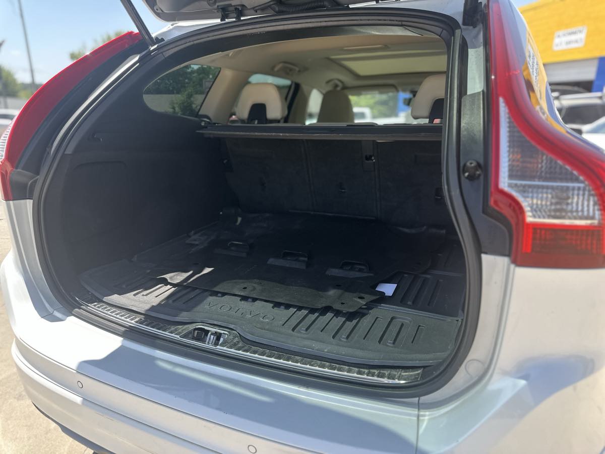 2016 Volvo XC60 Premier - Photo 32