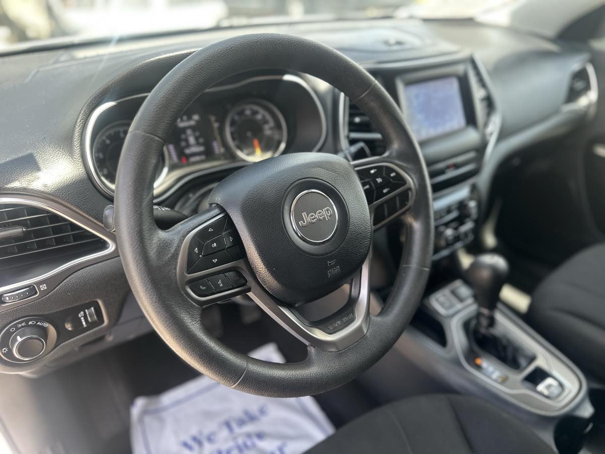 2020 Jeep Cherokee Latitude - Photo 13