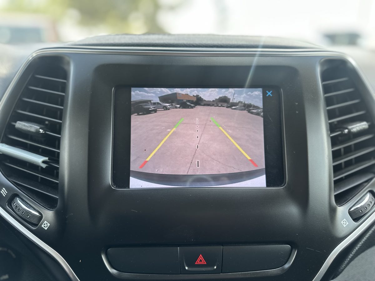 2020 Jeep Cherokee Latitude - Photo 29
