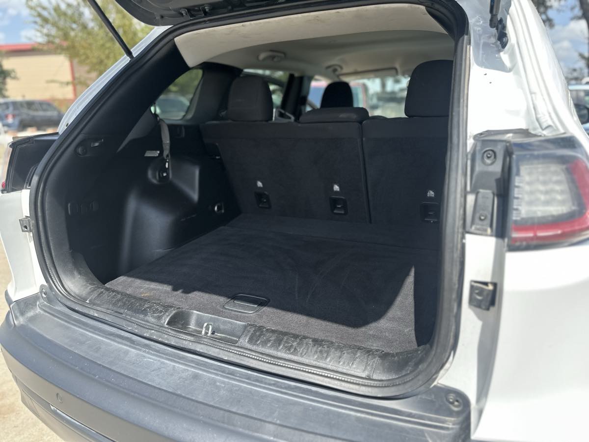 2020 Jeep Cherokee Latitude - Photo 30