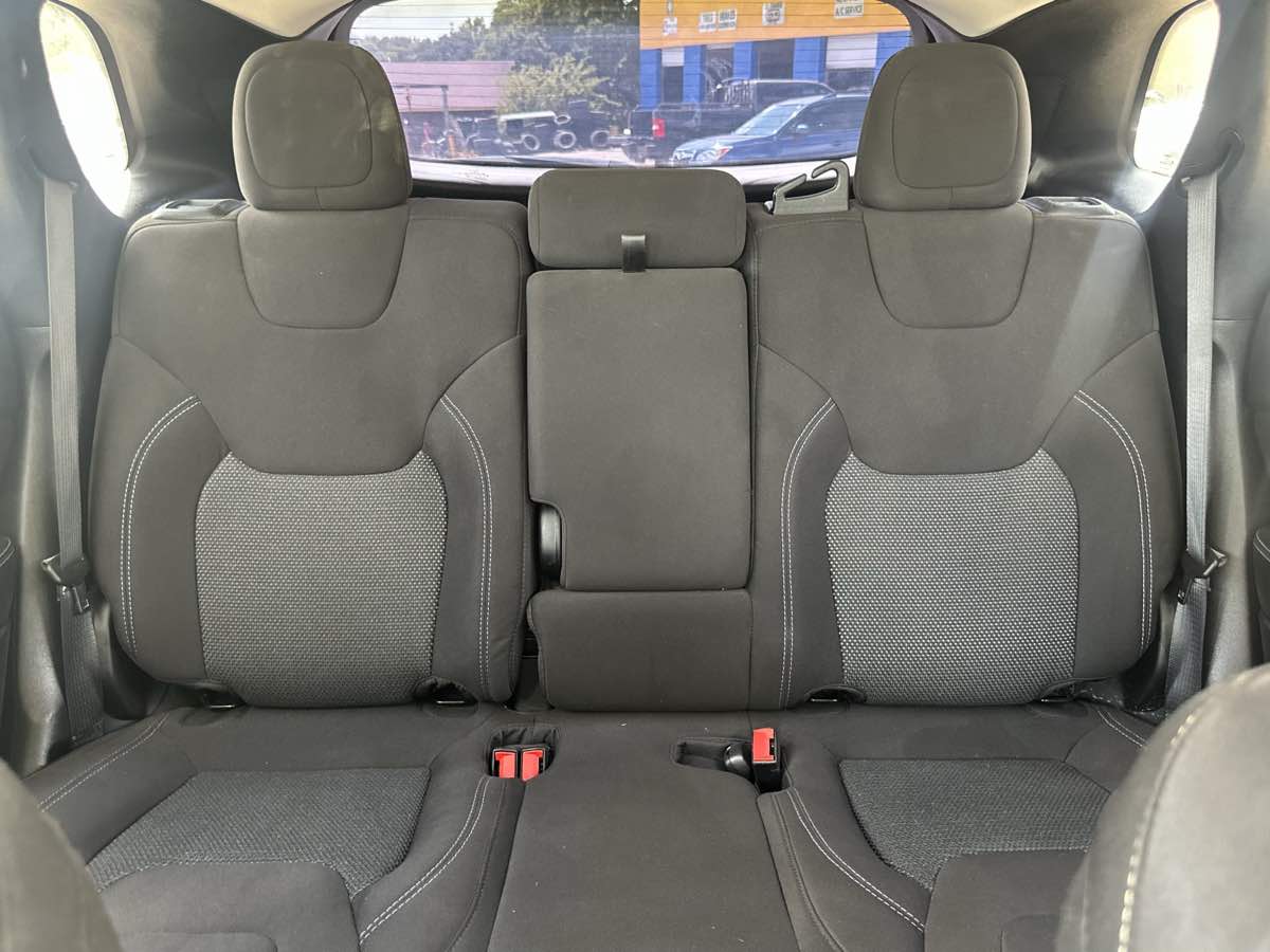 2020 Jeep Cherokee Latitude - Photo 32
