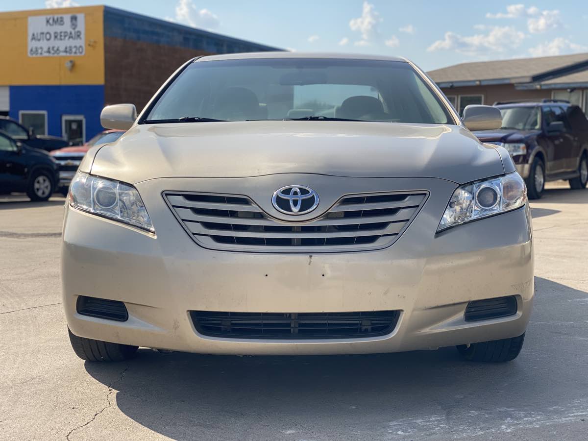 2009 Toyota Camry Base - Photo 2