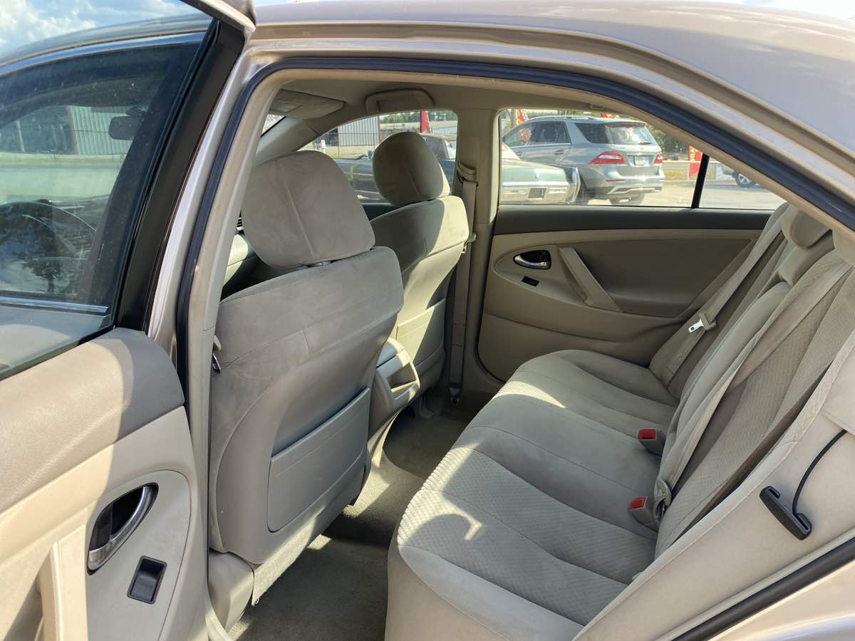2009 Toyota Camry Base - Photo 9
