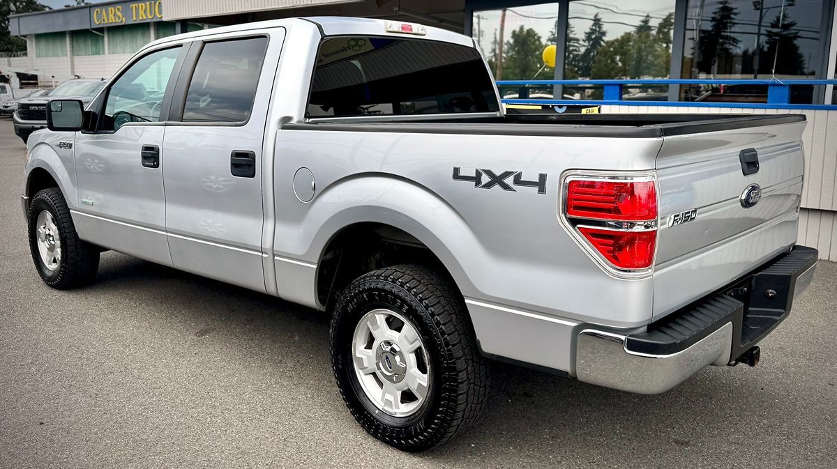 2014 Ford F-150 XLT photo 2