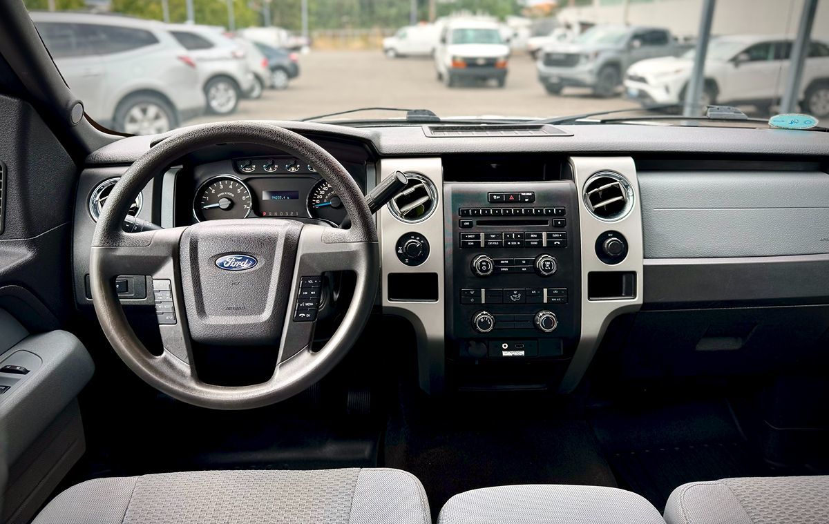 2014 Ford F-150 XLT photo 15