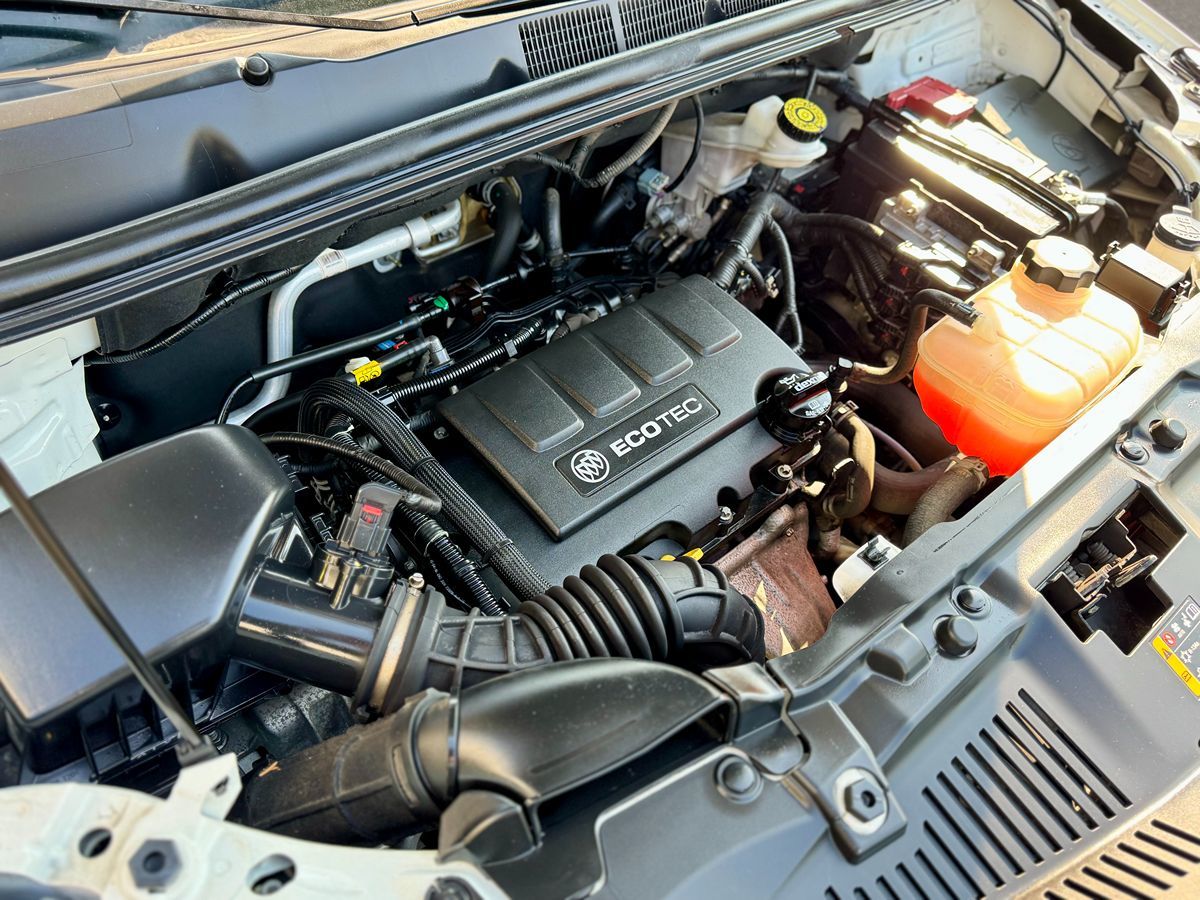 2019 Buick Encore Sport Touring photo 7