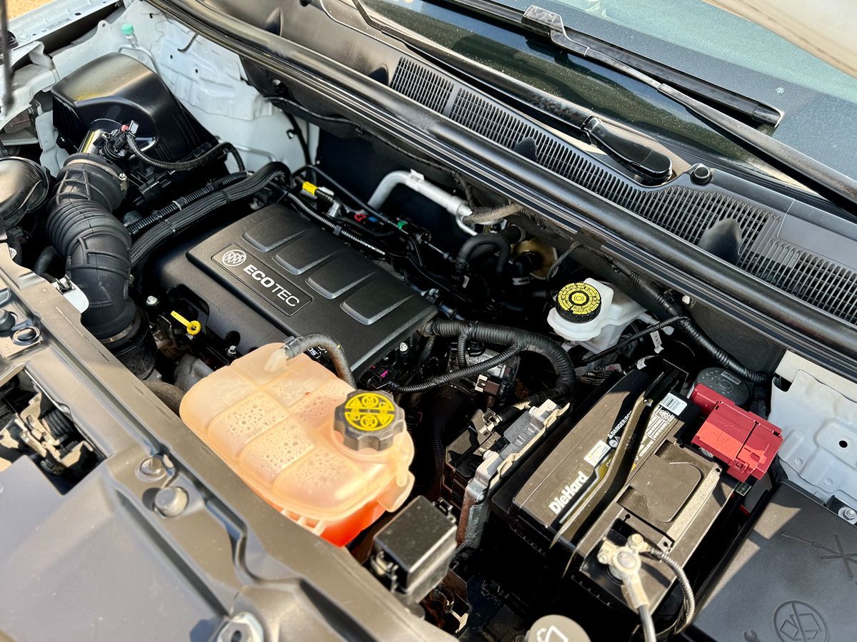 2019 Buick Encore Sport Touring photo 9
