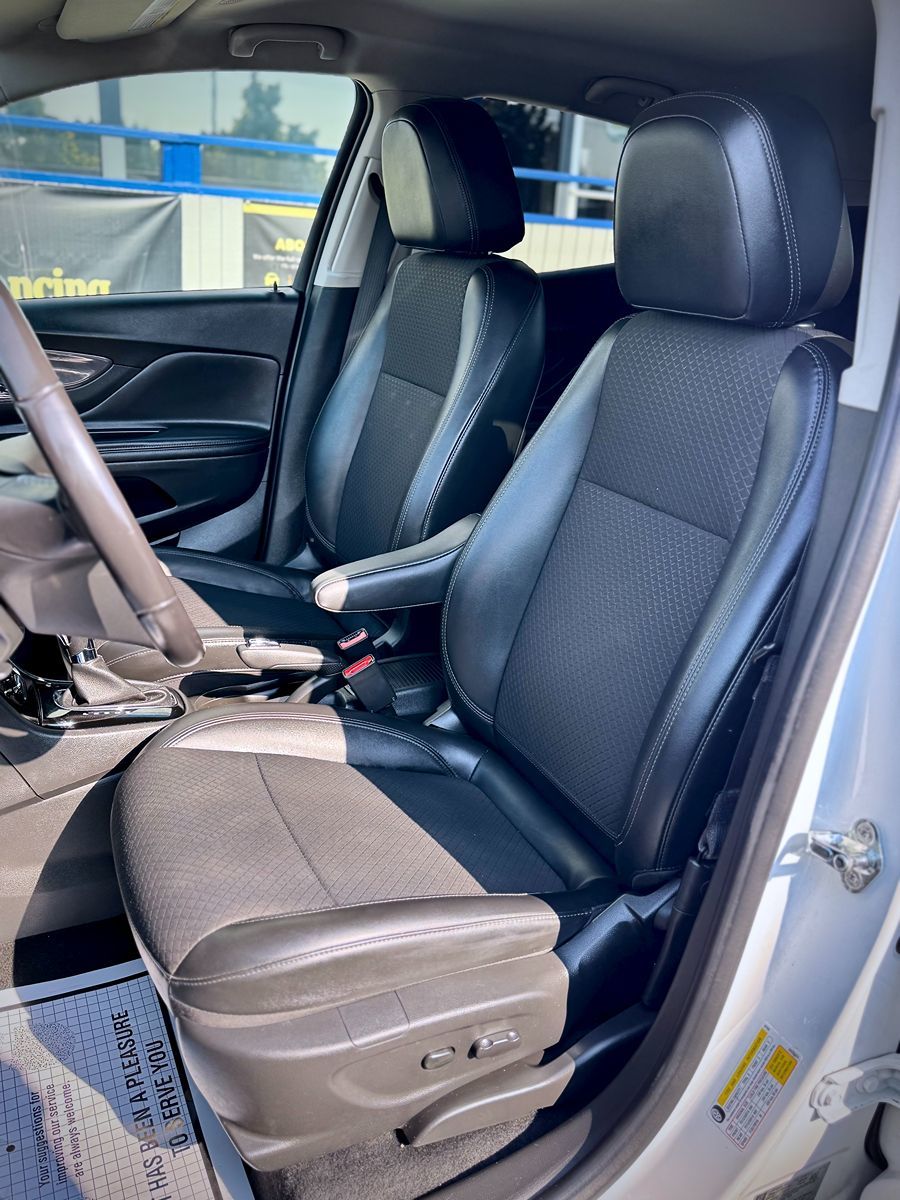 2019 Buick Encore Sport Touring photo 12