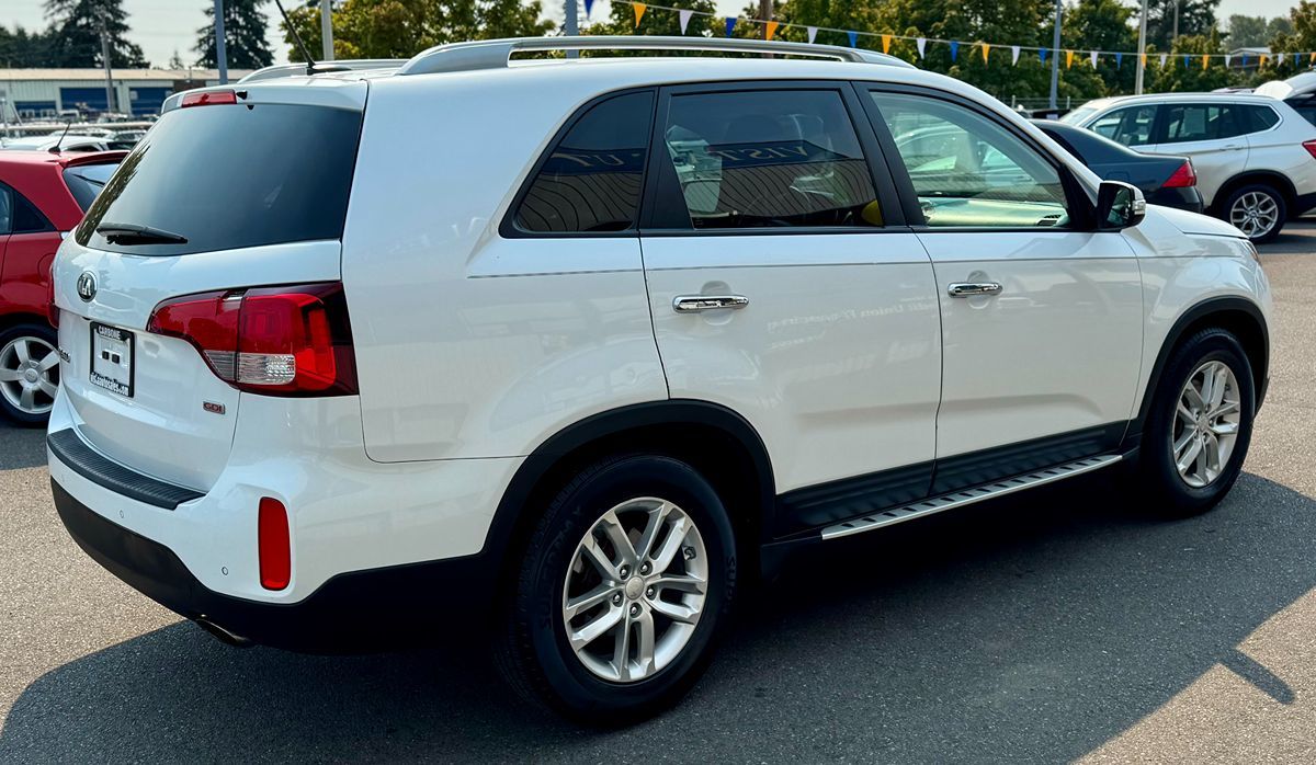 2014 Kia Sorento LX photo 5