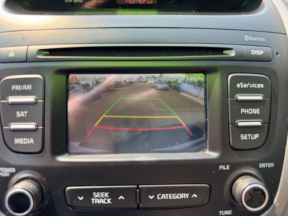 2014 Kia Sorento LX photo 22
