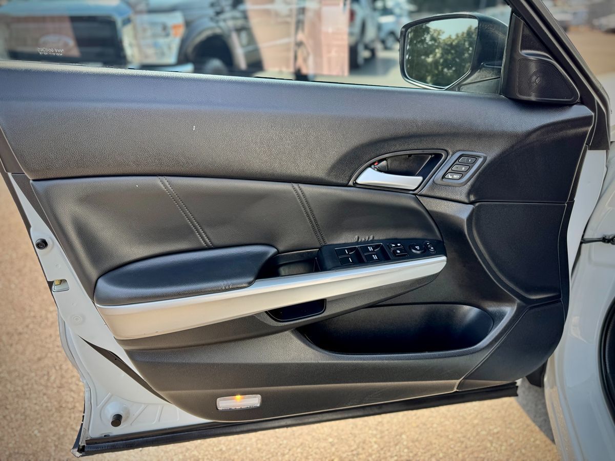 2015 Honda Crosstour EX-L V6 photo 10