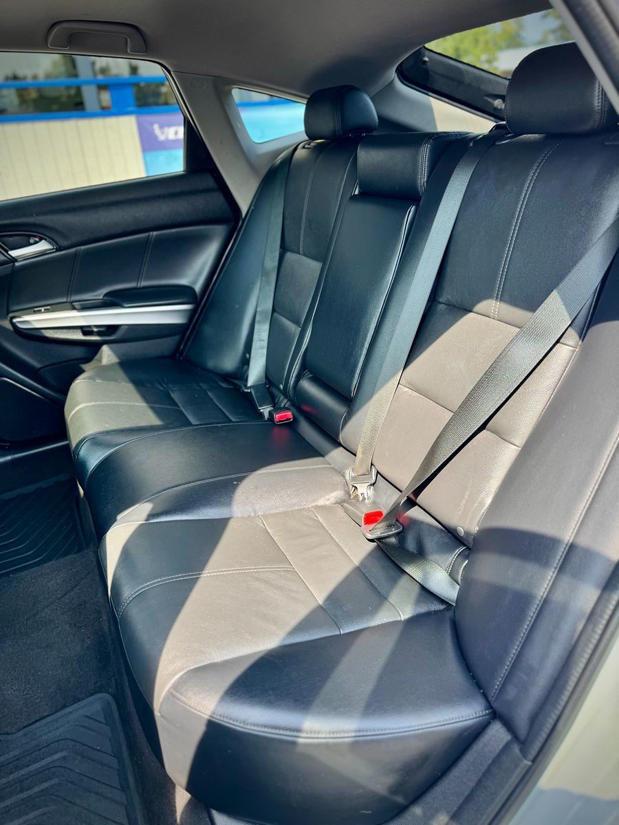 2015 Honda Crosstour EX-L V6 photo 13