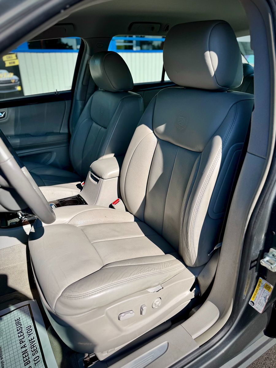 2008 Cadillac DTS photo 7