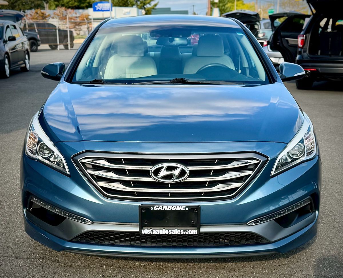 2017 Hyundai Sonata Sport Limited 2.0T photo 3