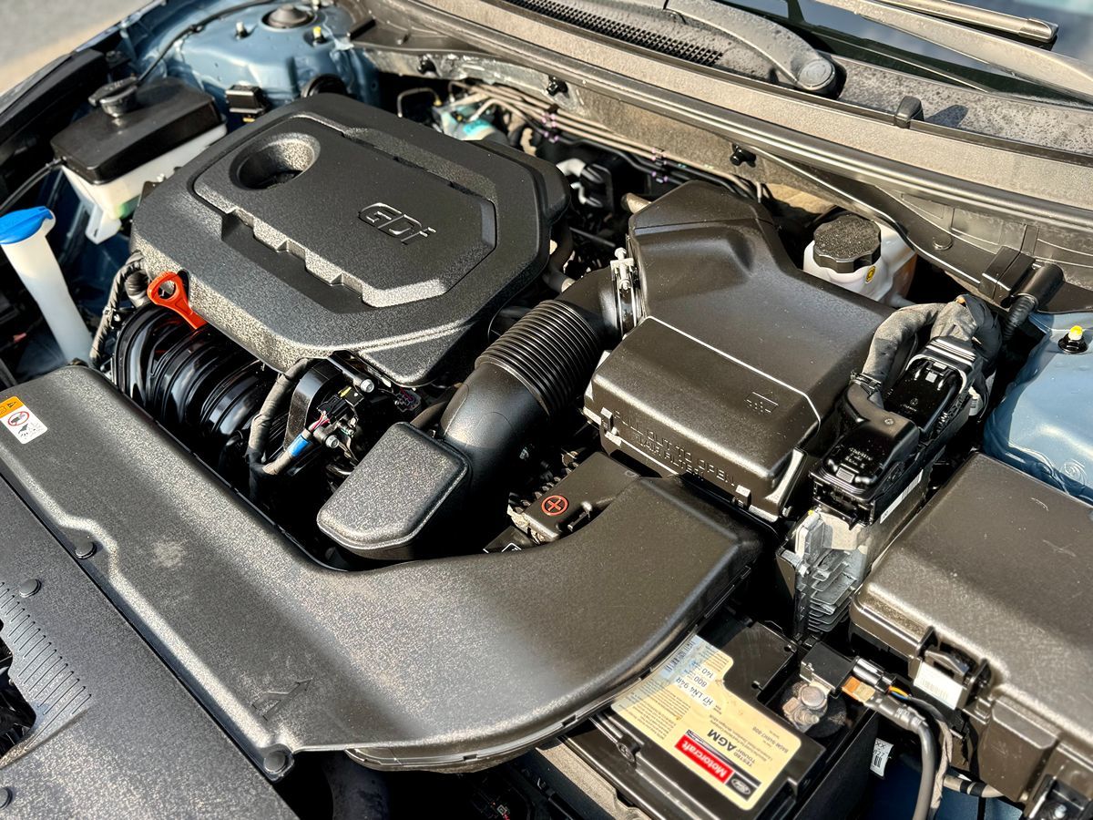 2017 Hyundai Sonata Sport Limited 2.0T photo 5