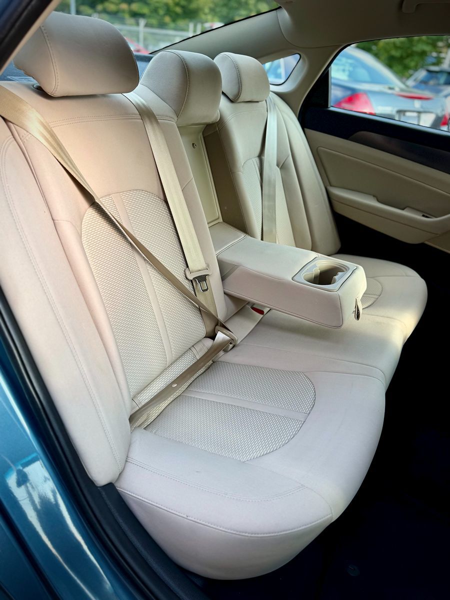 2017 Hyundai Sonata Sport Limited 2.0T photo 12
