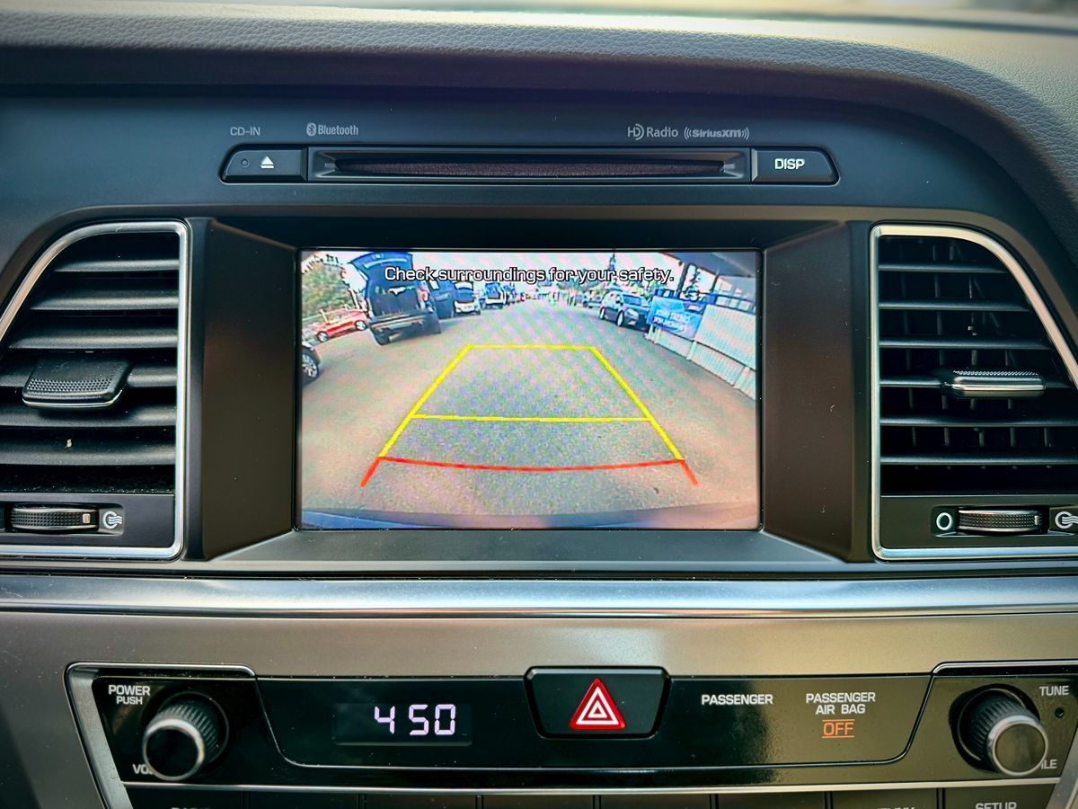 2017 Hyundai Sonata Sport Limited 2.0T photo 17