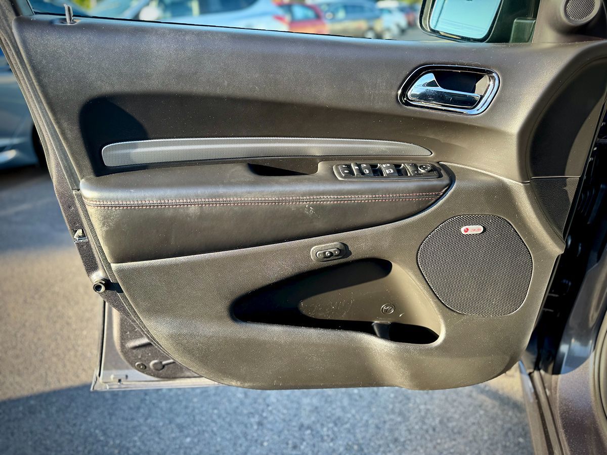 2018 Dodge Durango R/T photo 10