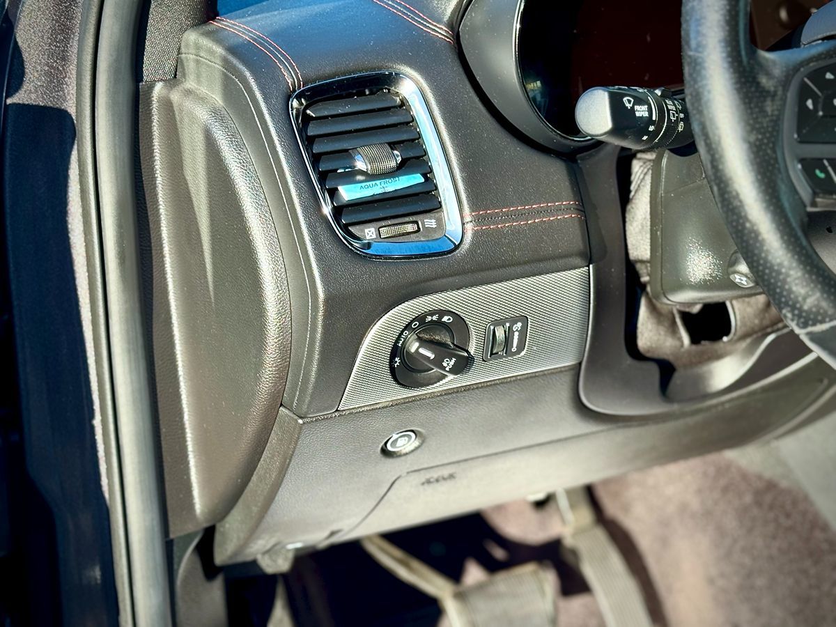 2018 Dodge Durango R/T photo 11