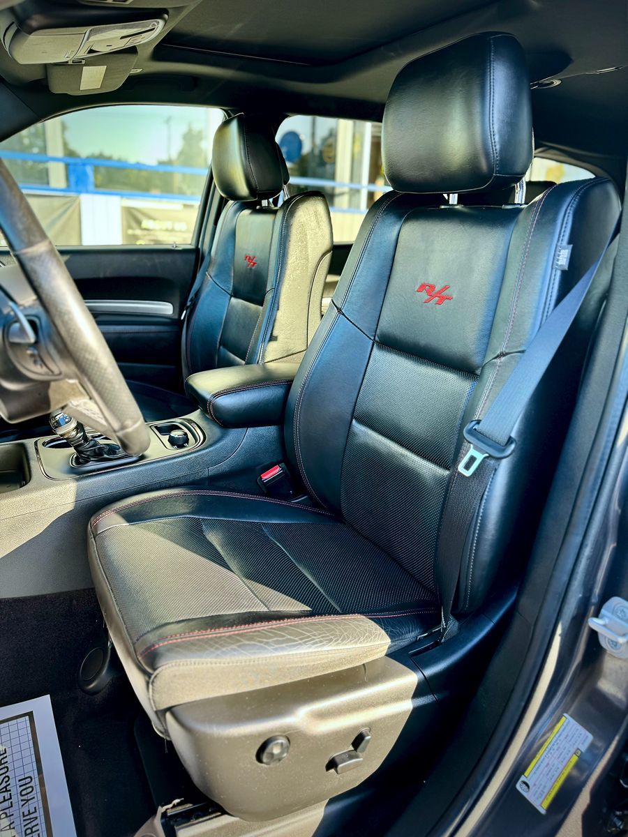 2018 Dodge Durango R/T photo 12