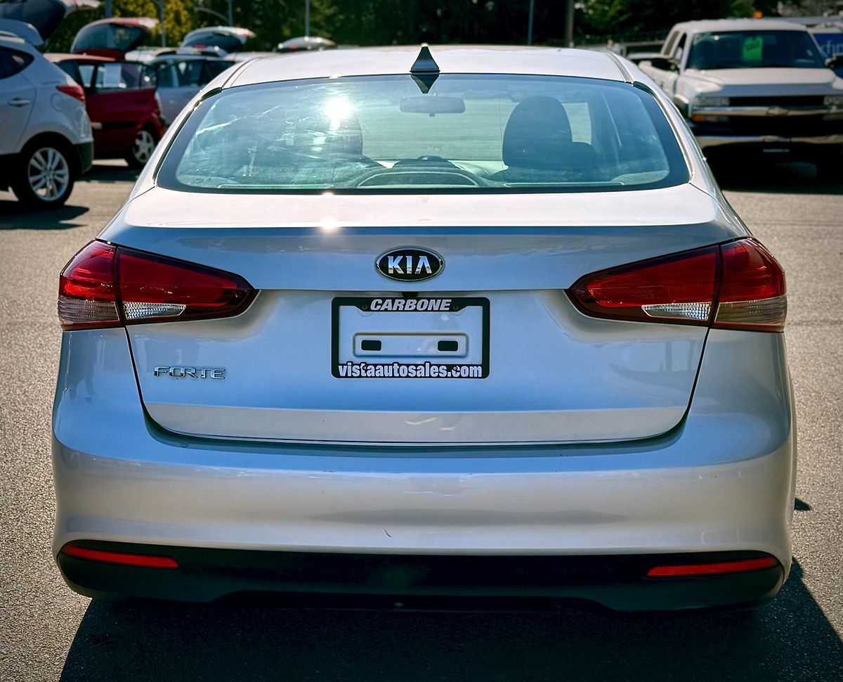 2018 Kia Forte LX S EX photo 2