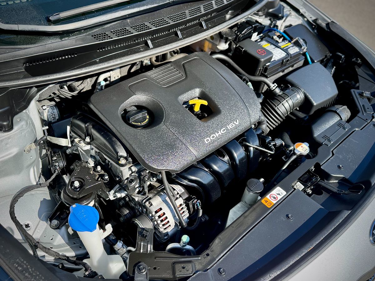 2018 Kia Forte LX S EX photo 5