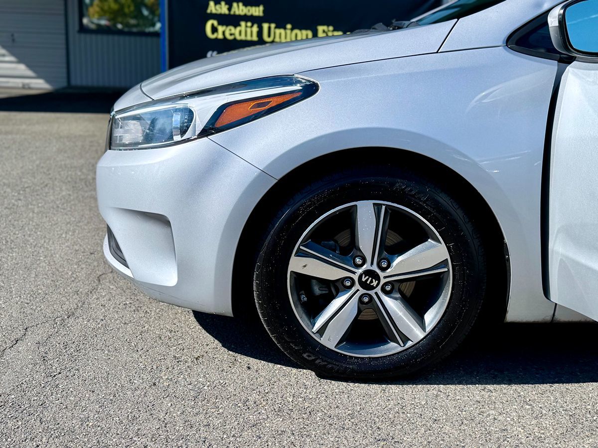 2018 Kia Forte LX S EX photo 8
