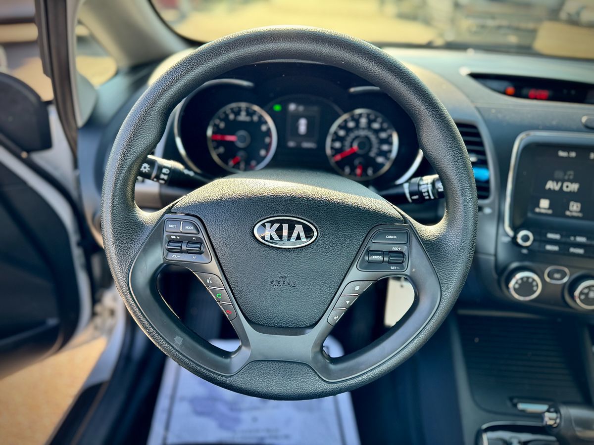 2018 Kia Forte LX S EX photo 20