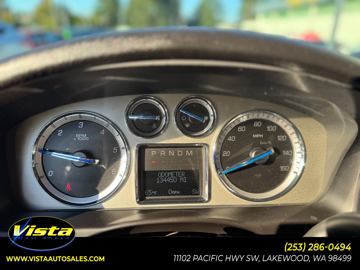 2012 Cadillac Escalade Luxury photo 25