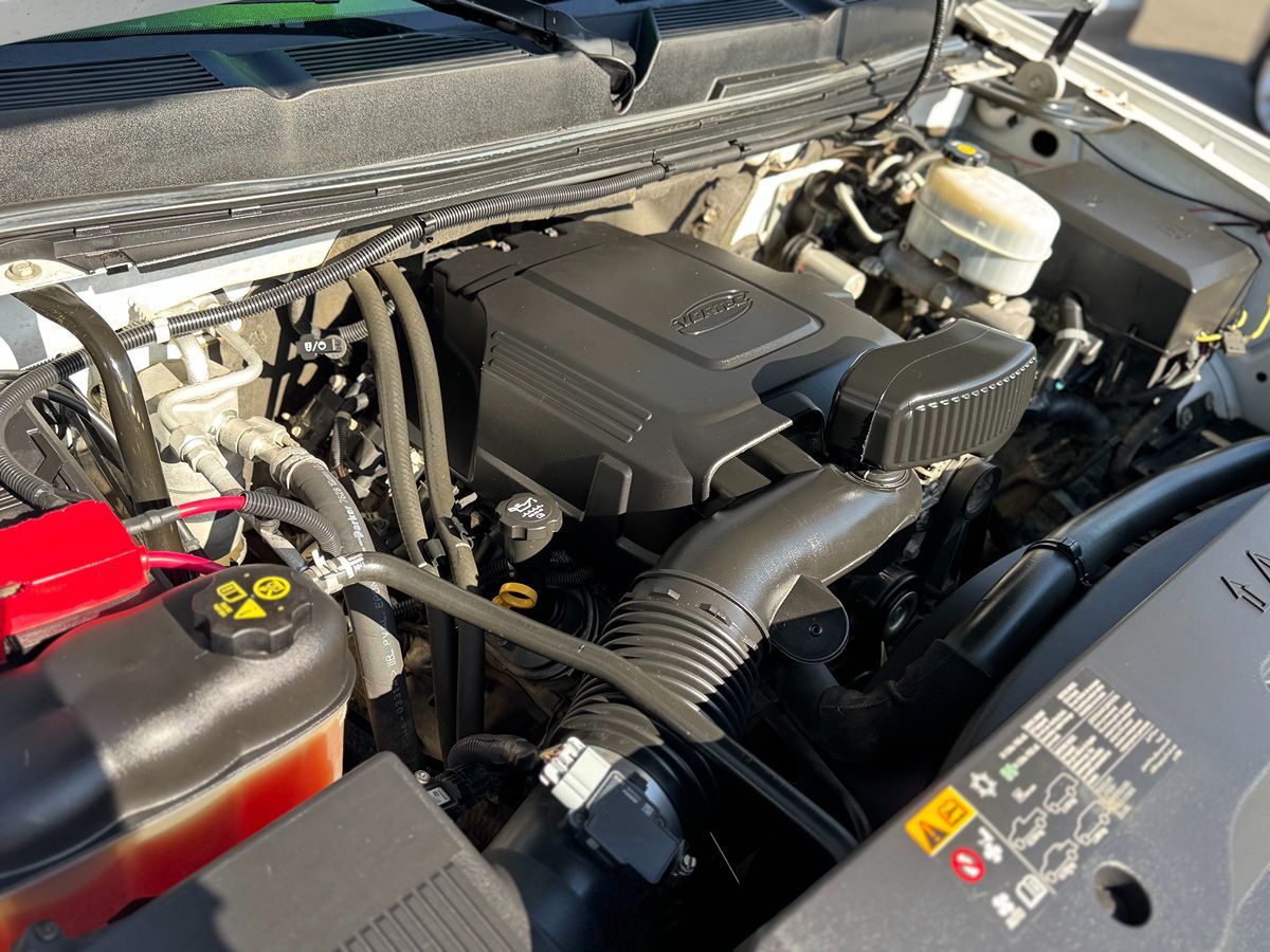 2011 Chevrolet Silverado 3500HD Work Truck photo 7