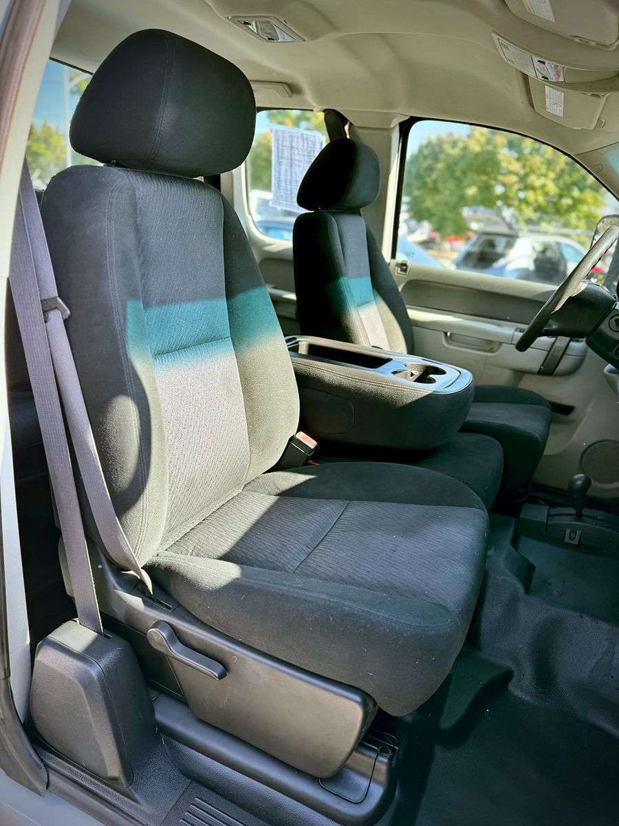 2011 Chevrolet Silverado 3500HD Work Truck photo 14