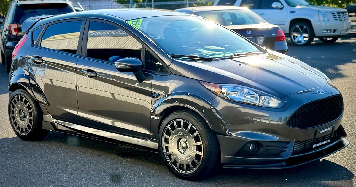 2017 Ford Fiesta ST photo 6