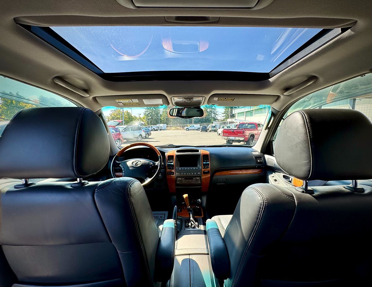 2005 Lexus GX 470 photo 16