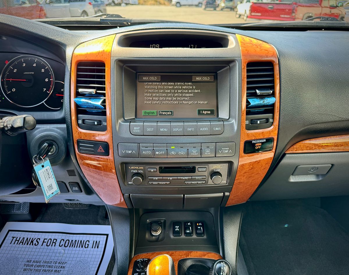 2005 Lexus GX 470 photo 22
