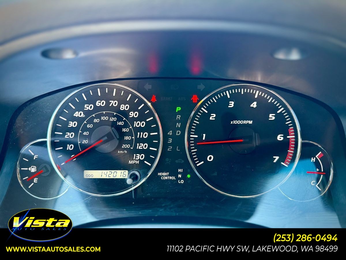 2005 Lexus GX 470 photo 26