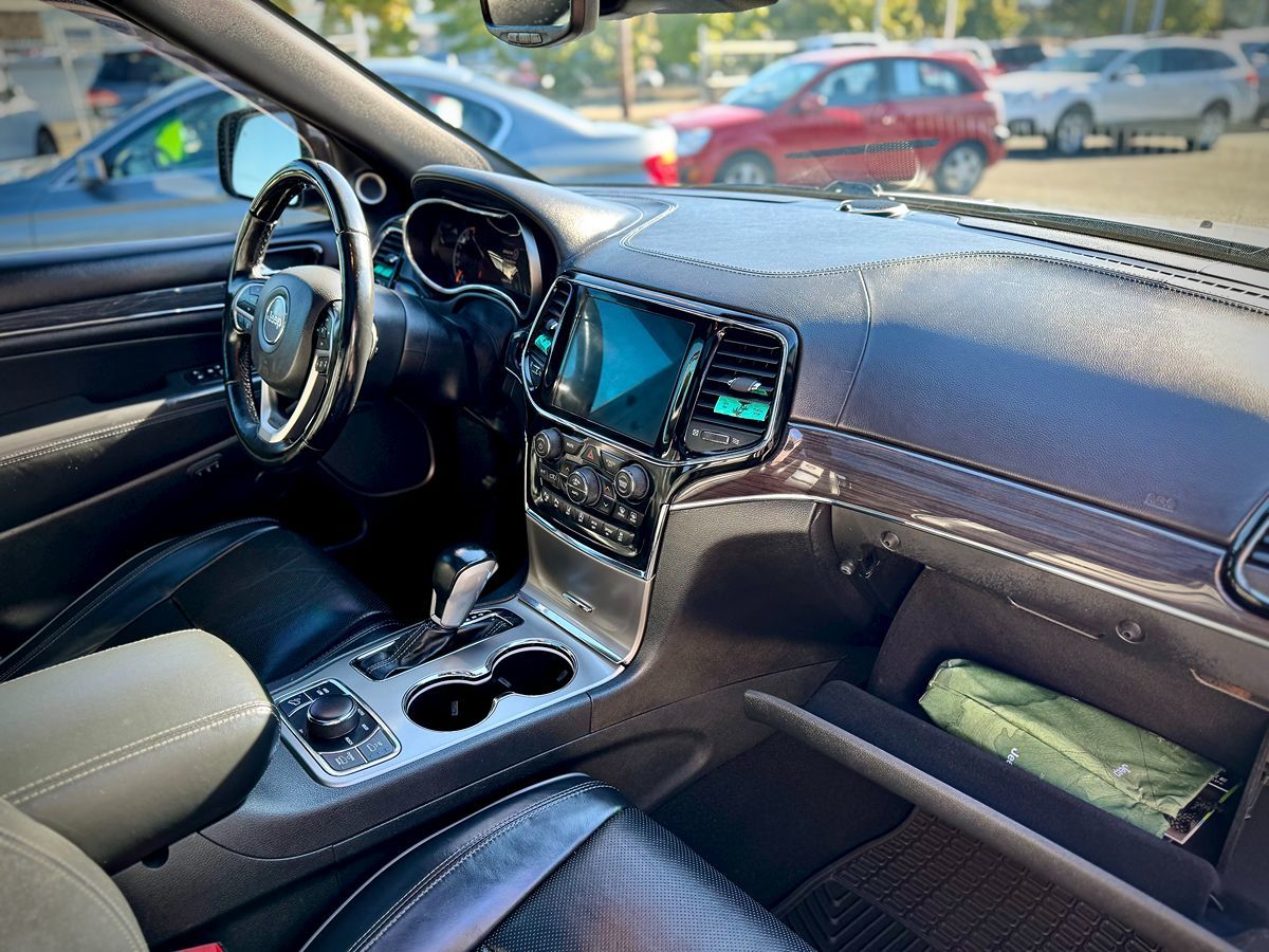 2020 Jeep Grand Cherokee Overland photo 20