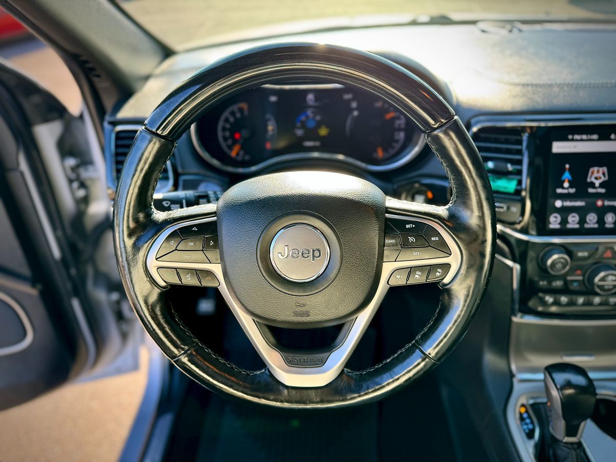 2020 Jeep Grand Cherokee Overland photo 26