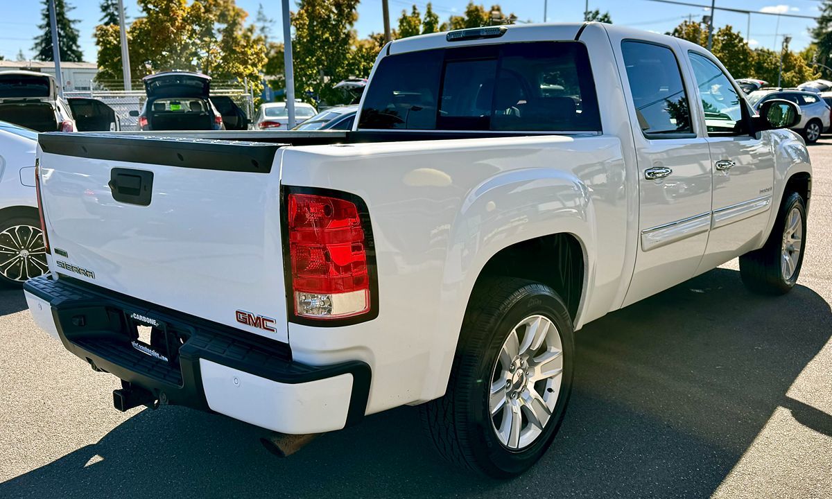 2011 Gmc Sierra Denali photo 4