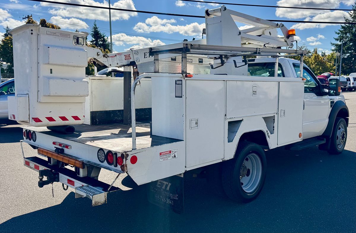 2008 Ford F-450 XL photo 4