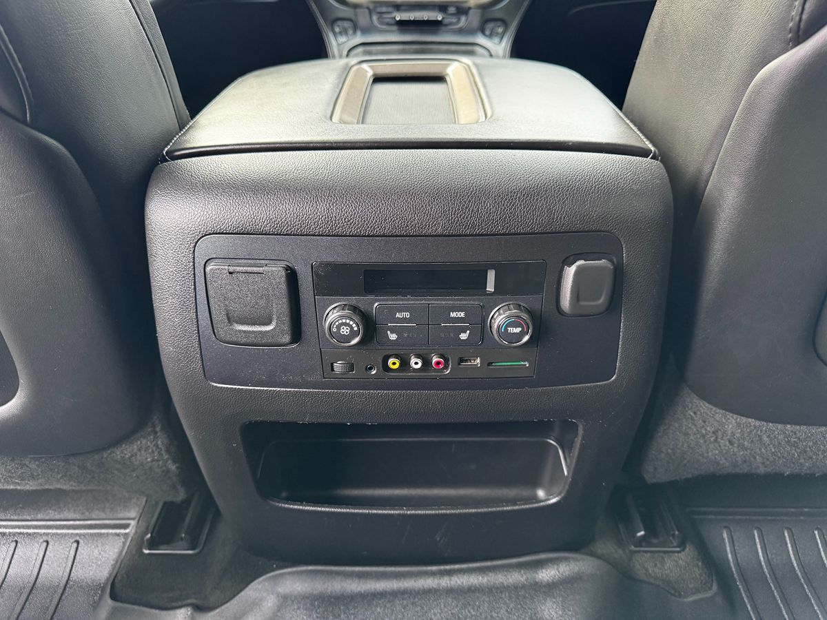 2015 Gmc Yukon XL Denali photo 19