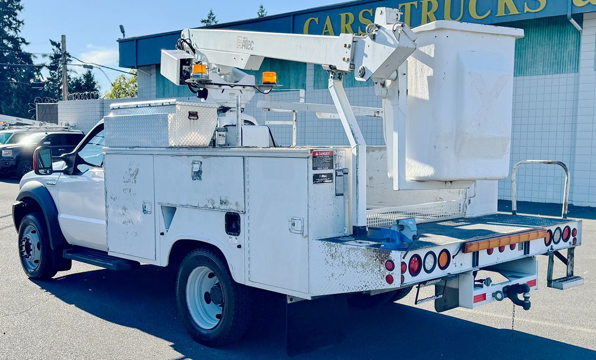 2006 Ford F-450 XL photo 2