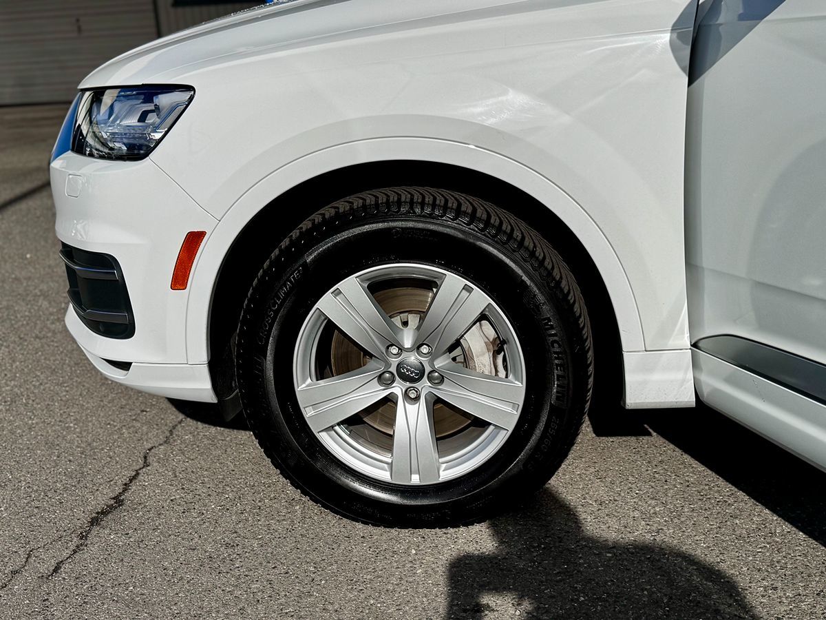 2018 Audi Q7 Premium Plus photo 11