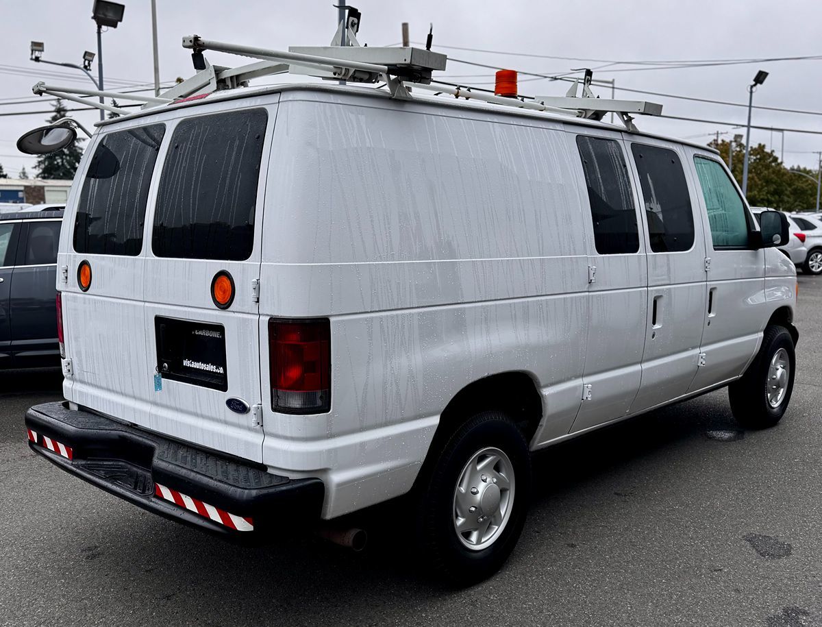 2007 Ford E-250 photo 4