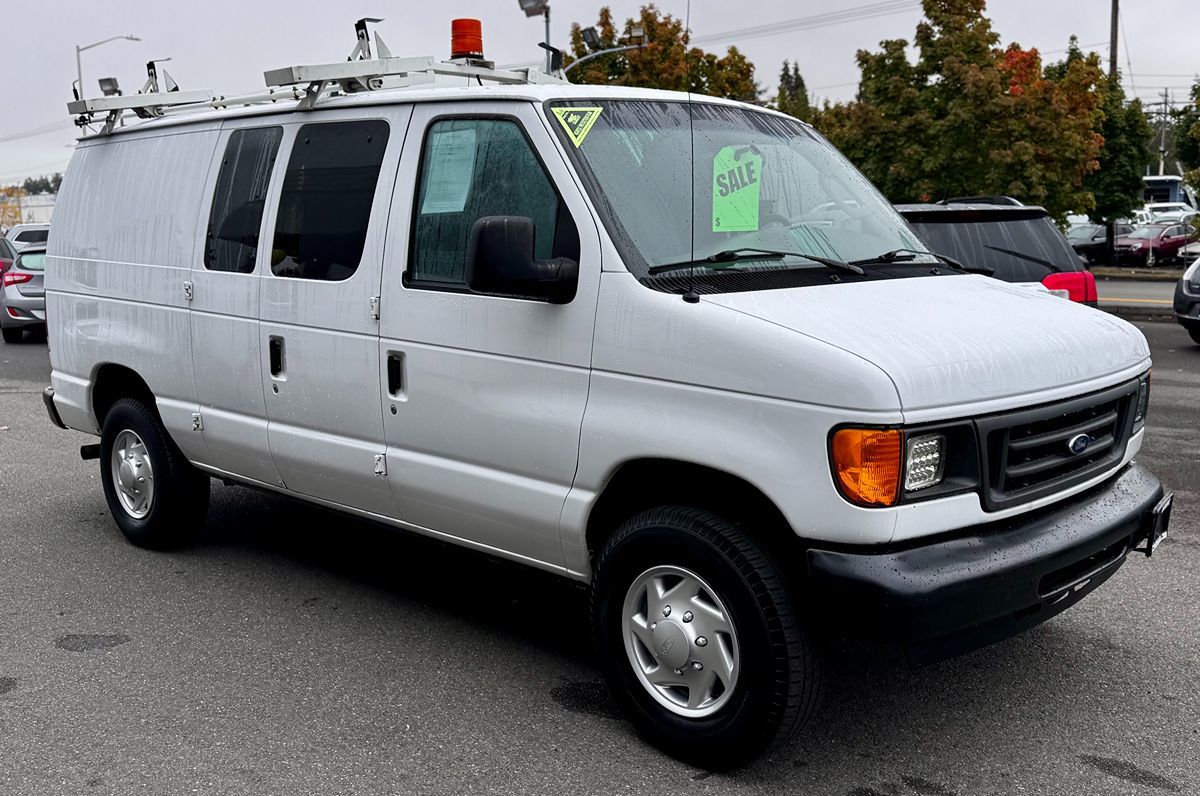 2007 Ford E-250 photo 5