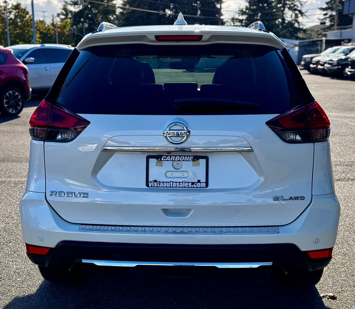 2019 Nissan Rogue SL photo 3