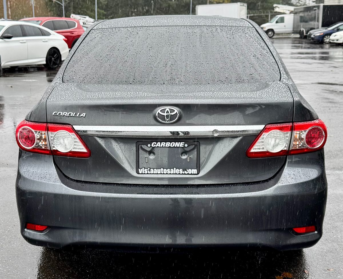 2012 Toyota Corolla S photo 3