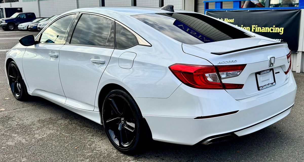 2018 Honda Accord Sport 1.5T photo 2